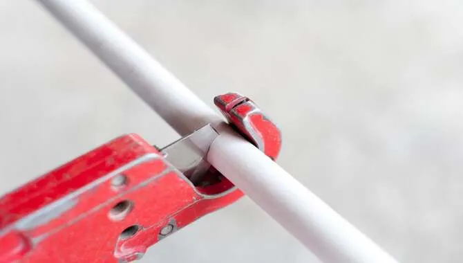 What Is The Best Way To Cut PVC Pipe Without Tools