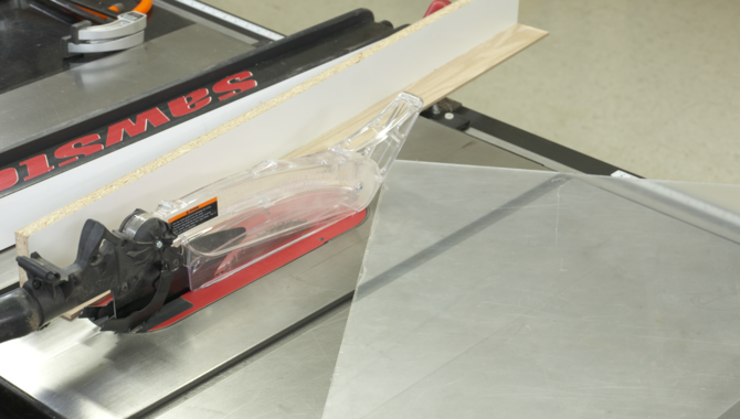 What Is The Best Way To Cut Plexiglass With A Table Saw