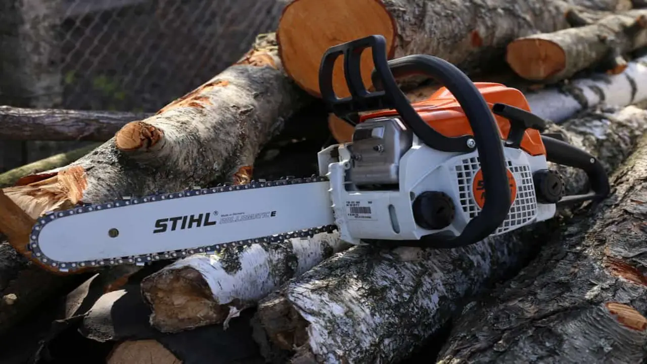 The Functions Of Your Chainsaw's Carburetor