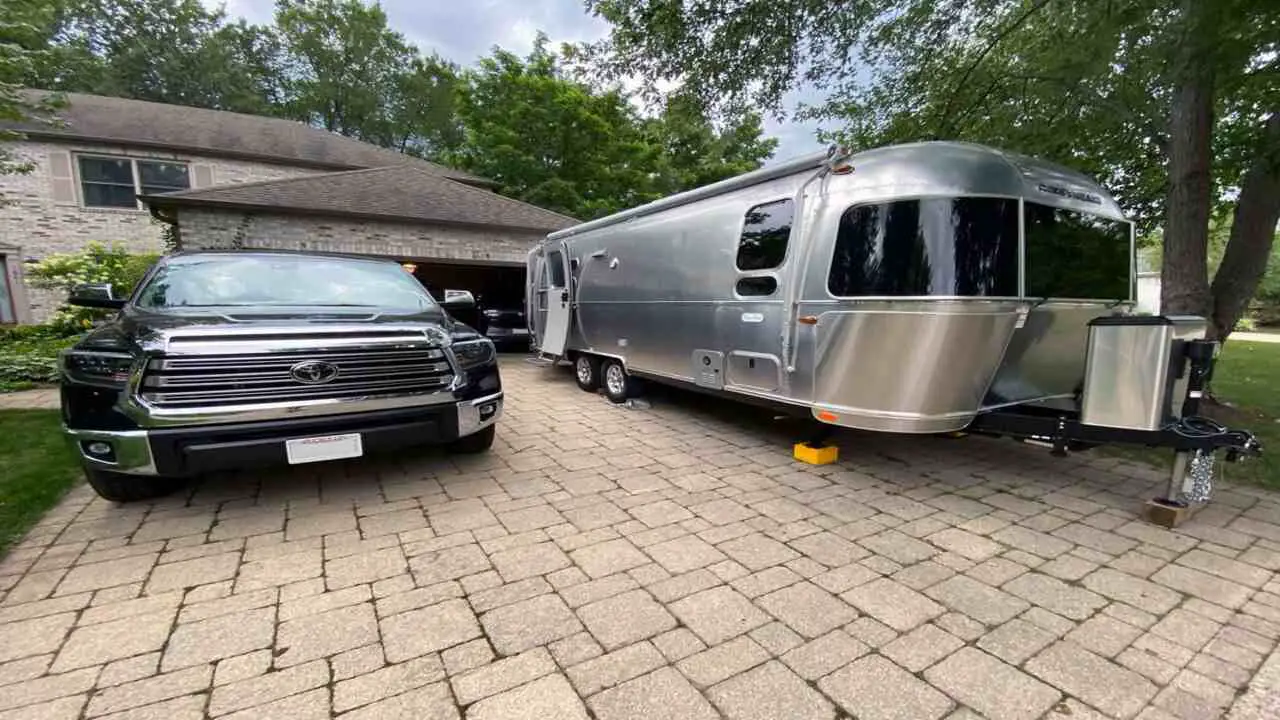 Things To Consider When Parking Your RV