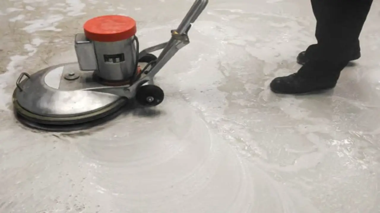 Different Methods To Remove Paint From Garage Floor