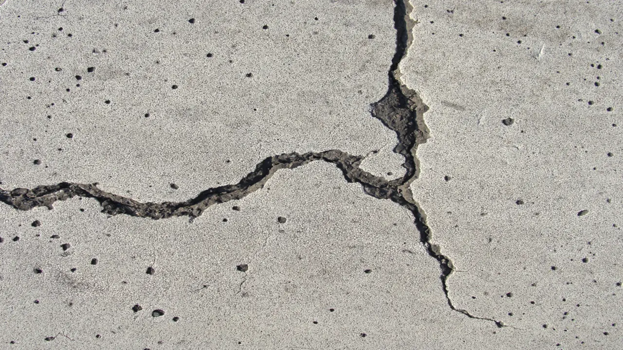 Tips For Preventing Hairline Cracks In Concrete